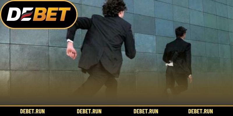 Mơ thấy bị dí ý nghĩa gì?